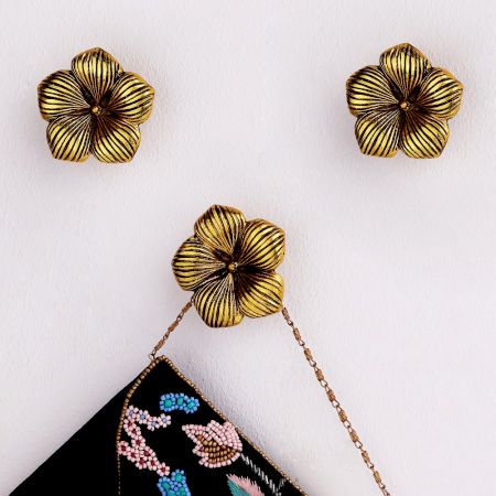 Modern Flower Aluminum Wall Hooks In Golden Finish (Pack of 3)